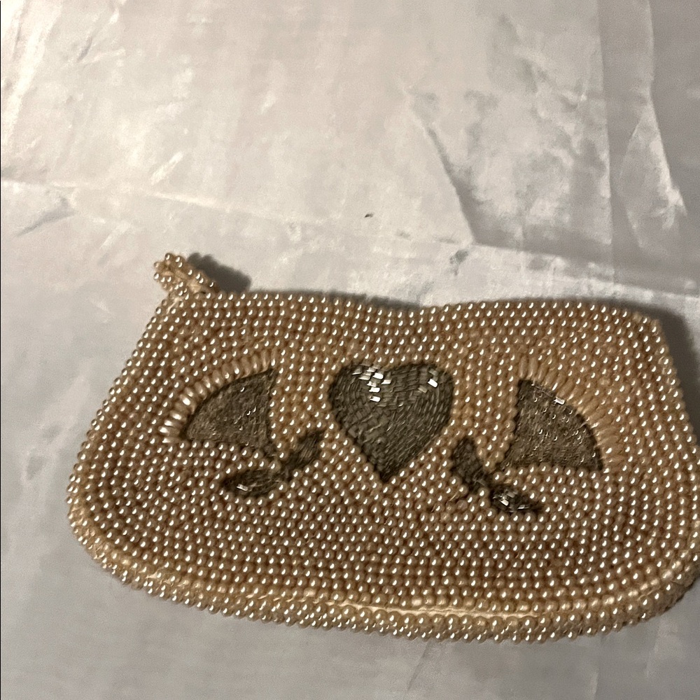 Vintage Chic Pearl Embellished Clutch with Heart Accent